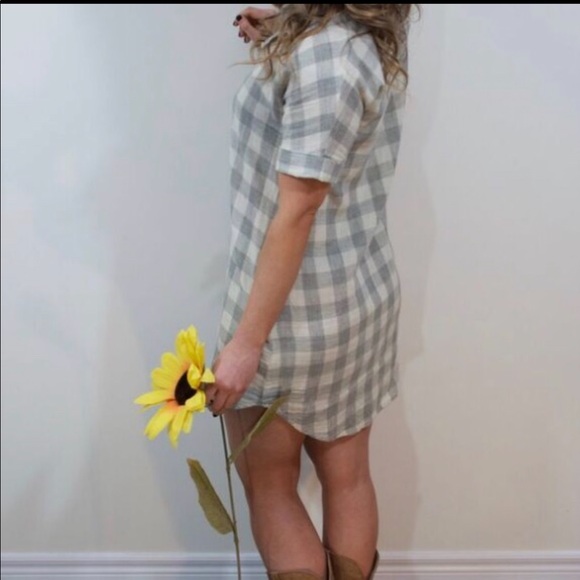 Shirt dress - Picture 2 of 2
